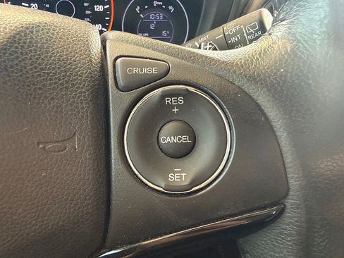 Used 2019 Honda HR-V Sport image 21