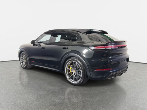 Used 2024 Porsche Cayenne Turbo GT AWD/4WD image 5