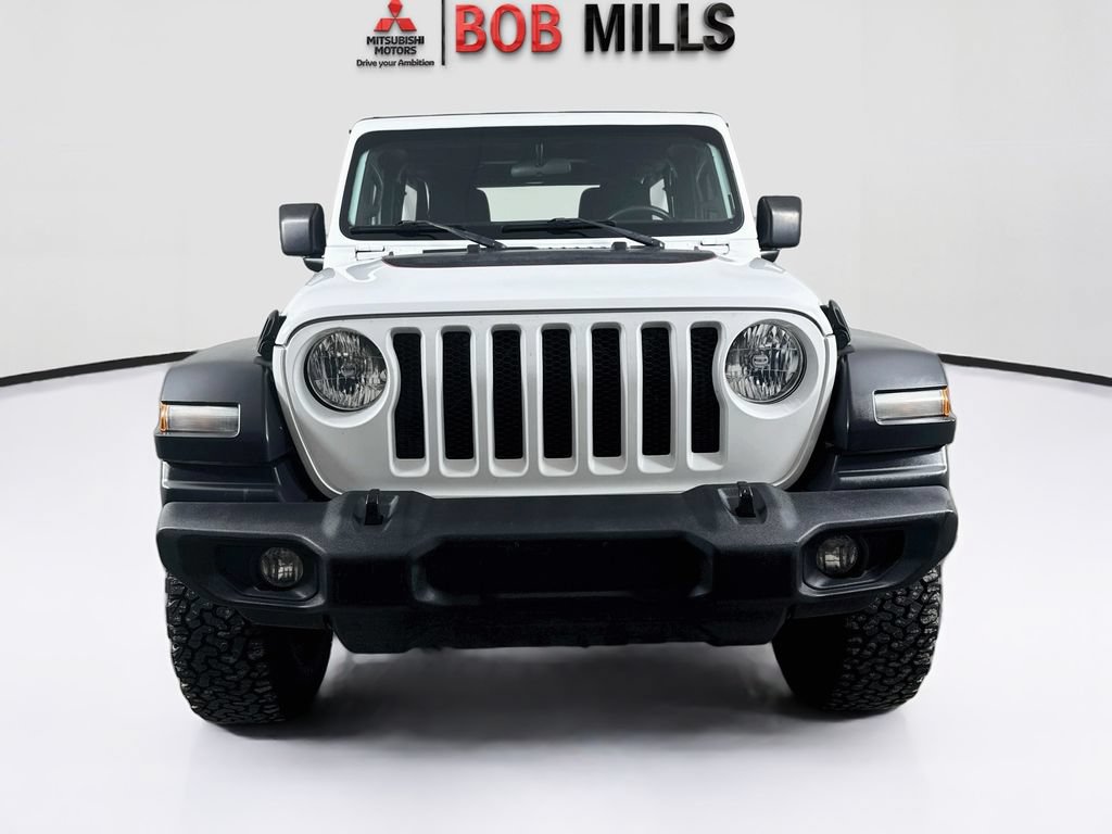 Used 2018 Jeep Wrangler Unlimited Sport AWD/4WD image 2