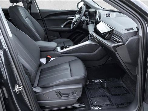 New 2026 Audi Q5 Premium AWD/4WD image 25