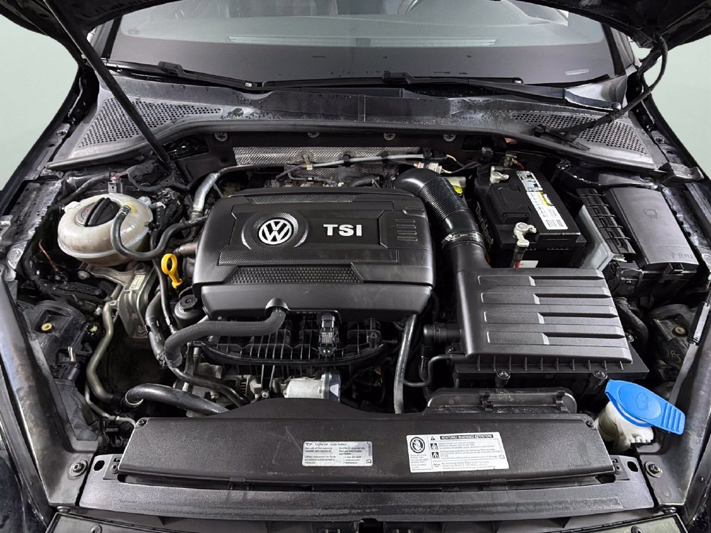 Used 2017 Volkswagen GTI S FWD image 33