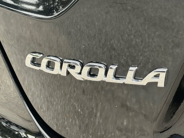 Used 2024 Toyota Corolla LE FWD image 11