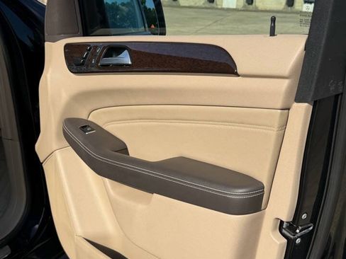 Used 2013 Mercedes-Benz ML 350 4MATIC image 21