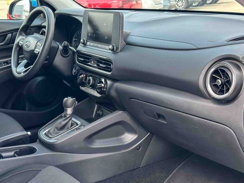 Used 2022 Hyundai Kona SEL image 21