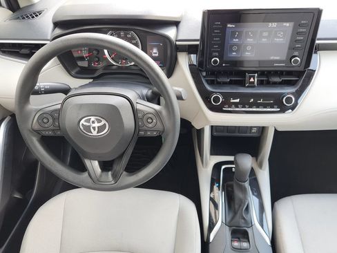 Used 2022 Toyota Corolla Cross L FWD image 26