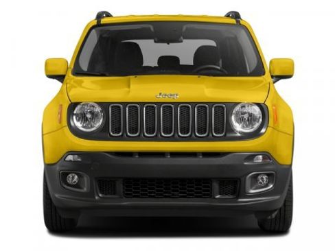 Used 2017 Jeep Renegade Latitude w/ Cold Weather Group image 7