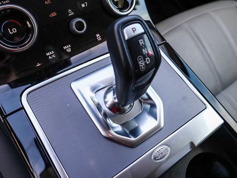 Used 2021 Land Rover Range Rover Evoque S image 17