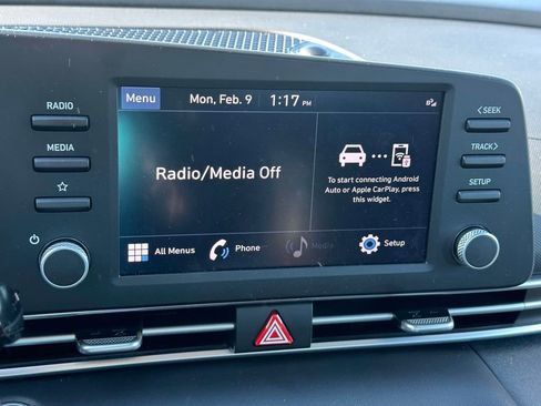 Certified 2023 Hyundai Elantra SEL image 20