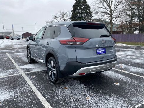 Used 2023 Nissan Rogue Platinum w/ Platinum Premium Package image 5