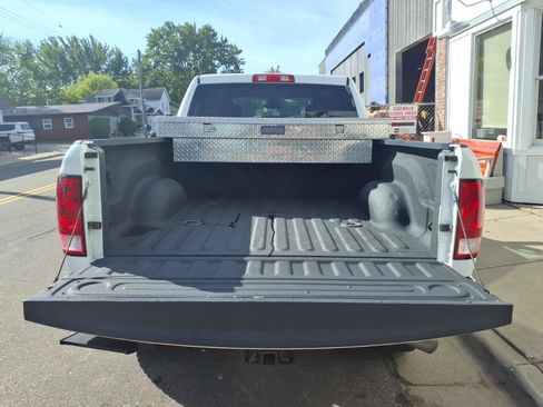 Used 2017 RAM 2500 Tradesman w/ Chrome Appearance Group AWD/4WD image 20