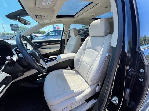 Used 2023 Buick Enclave Premium w/ Experience Buick Package AWD/4WD image 10