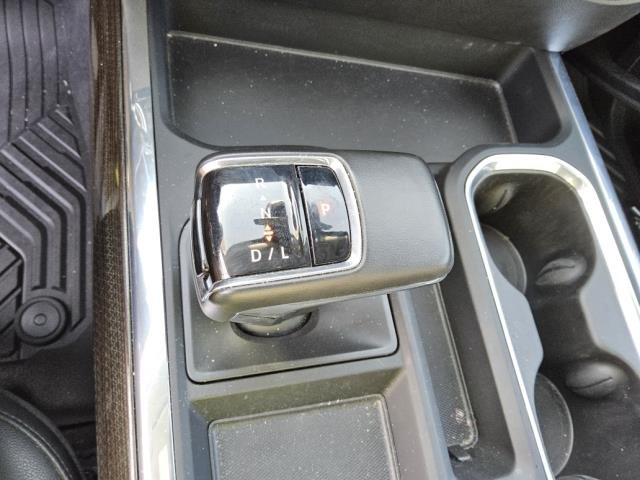 Used 2024 Chevrolet Silverado 1500 RST AWD/4WD image 3