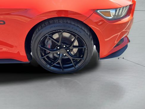 Used 2015 Ford Mustang GT Premium w/ GT Performance Package RWD image 34