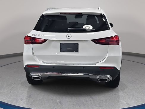 Certified 2026 Mercedes-Benz GLA 250 image 7