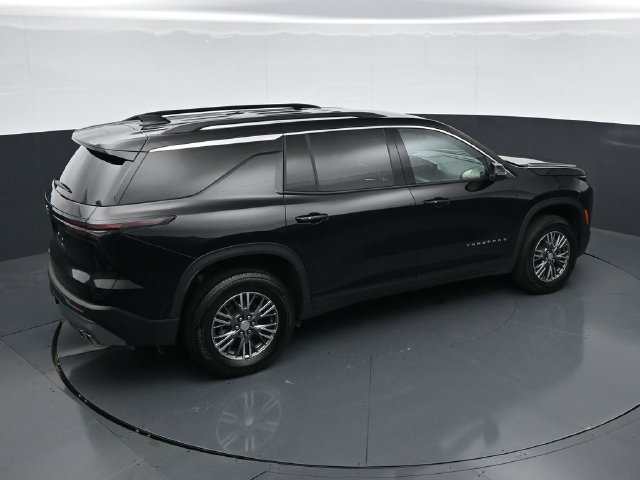 Used 2025 Chevrolet Traverse LT AWD/4WD image 40