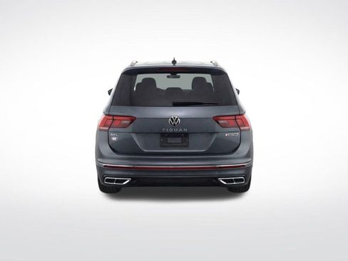 Used 2022 Volkswagen Tiguan SEL R-Line image 6