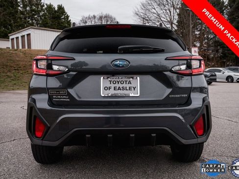 Used 2024 Subaru Crosstrek 2.0i Premium image 6