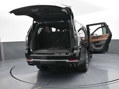 Used 2025 Chevrolet Tahoe High Country image 93