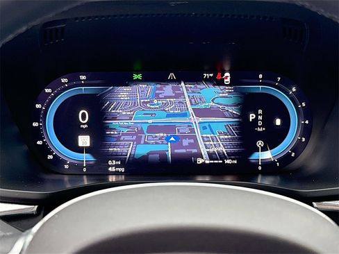 Used 2023 Volvo XC60 B5 Ultimate w/ Protection Package Premier image 13