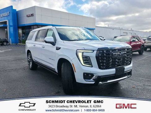 New 2026 GMC Yukon XL Denali Ultimate image 3