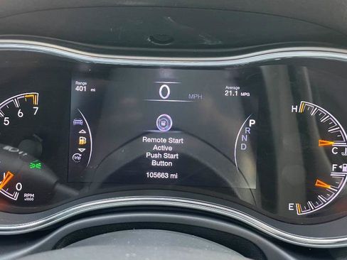 Used 2017 Jeep Grand Cherokee Altitude RWD image 15
