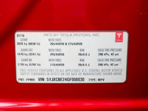 Used 2016 Tesla Model X 90D image 61