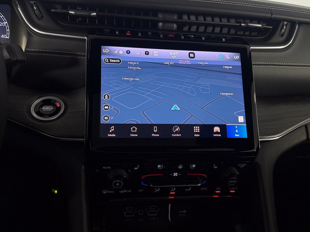 Used 2024 Jeep Grand Cherokee Overland AWD/4WD image 19