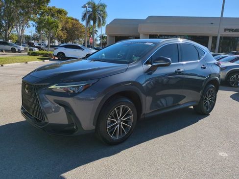 Used 2023 Lexus NX 250 FWD image 8