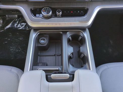 New 2026 Ford Expedition Max Platinum w/ Platinum Ultimate Package image 20