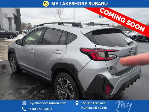 Used 2024 Subaru Crosstrek 2.0i Premium w/ Popular Package #3 image 6