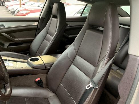 Used 2010 Porsche Panamera S image 10