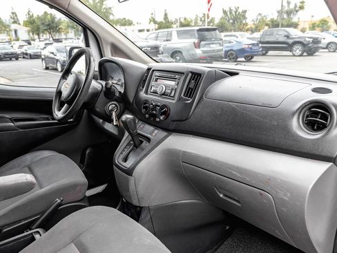 Used 2017 Chevrolet City Express LS FWD image 15