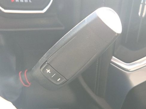 Used 2020 Chevrolet Silverado 1500 LT Trail Boss image 37