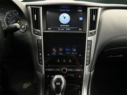 Used 2019 INFINITI Q50 Signature Edition image 24