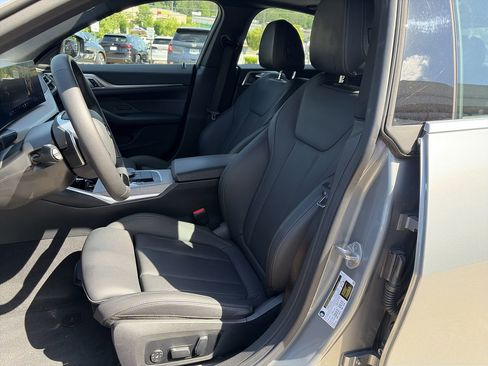 Certified 2025 BMW 430i w/ Premium Package RWD image 14