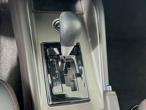 Used 2024 Mitsubishi Outlander Sport AWD image 24