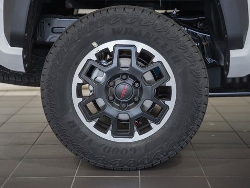 New 2026 Toyota Tacoma TRD Off-Road image 17