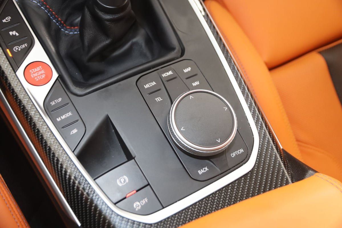 Used 2025 BMW M3 w/ Executive Package RWD image 32