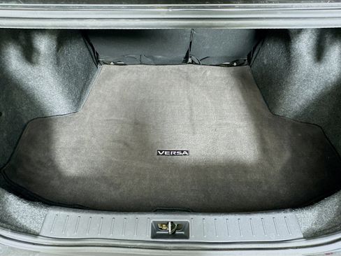 Used 2023 Nissan Versa SV image 26