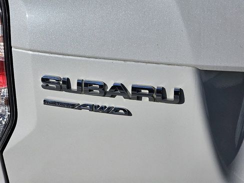 Used 2018 Subaru Forester 2.5i Premium image 3