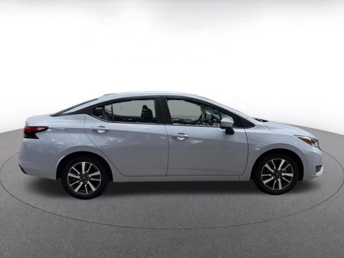 Used 2025 Nissan Versa SV FWD image 16