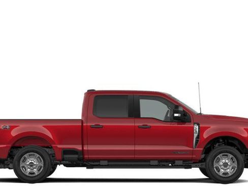 New 2026 Ford F250 XLT w/ FX4 Off-Road Package image 5