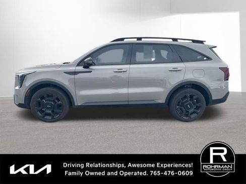 Used 2024 Kia Sorento SX Prestige image 2