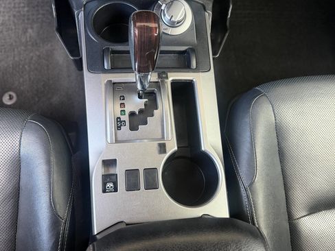 Used 2018 Toyota 4Runner Limited AWD/4WD image 14