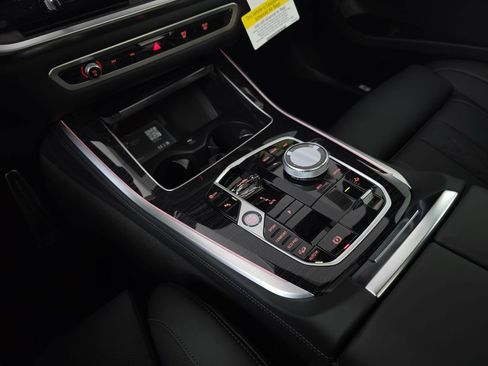 New 2026 BMW X5 M60i image 25