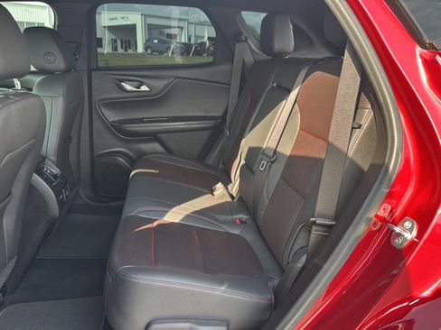 Used 2022 Chevrolet Blazer RS w/ Enhanced Convenience Package image 13