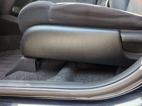Used 2010 Honda Fit Sport image 17