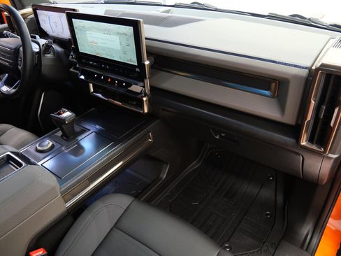 Used 2024 GMC Hummer EV 3X image 14