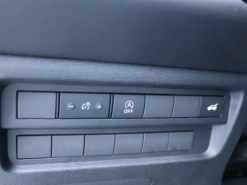 New 2026 Mitsubishi Outlander AWD image 28