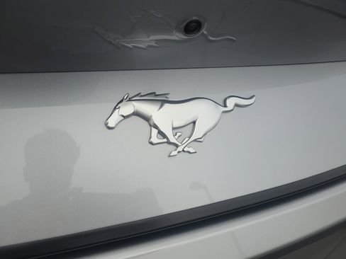 Used 2025 Ford Mustang Coupe RWD image 29
